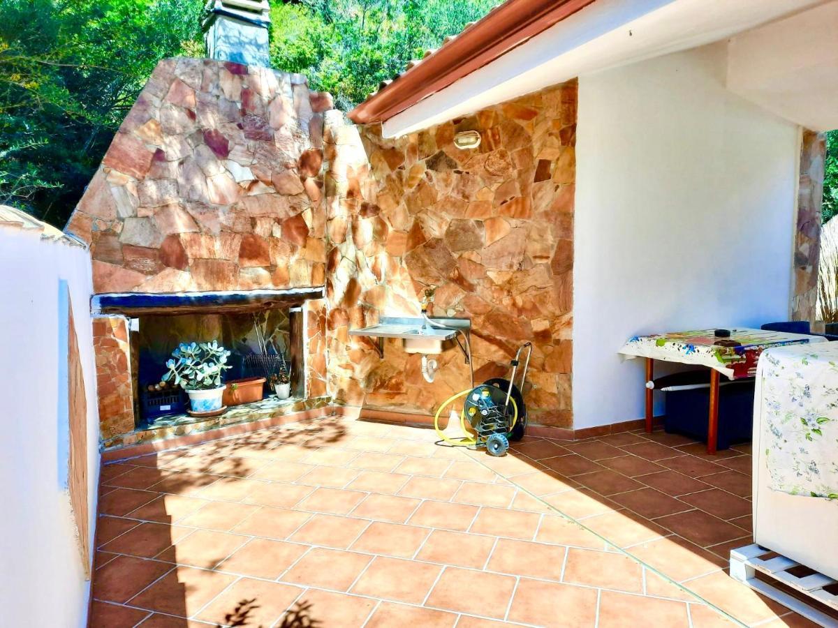 L'Oasi Di Chia Bed & Breakfast Exterior photo